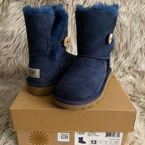 UGG® Australia Bailey Button II (kids)